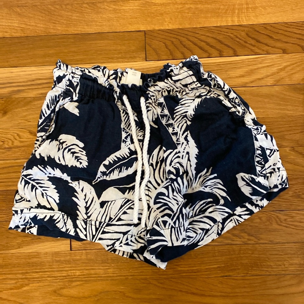 Paper bag shorts